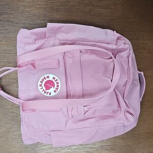 Fjällräven Kånken Pink Backpack